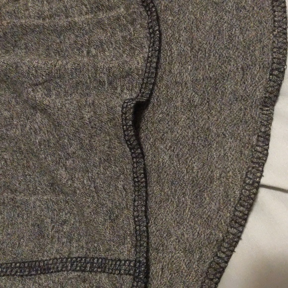 Grey and Black Aritzia Baseball Shirt - Picture 3 of 3